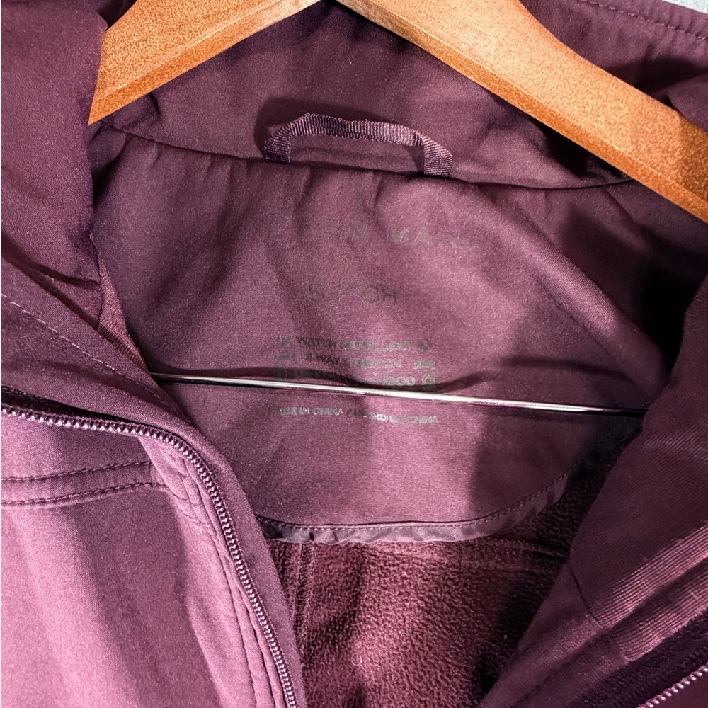 Andrew Marc Hooded Softshell Jacket Women’s Size S Burgundy Maroon Coat - Picture 9 of 10